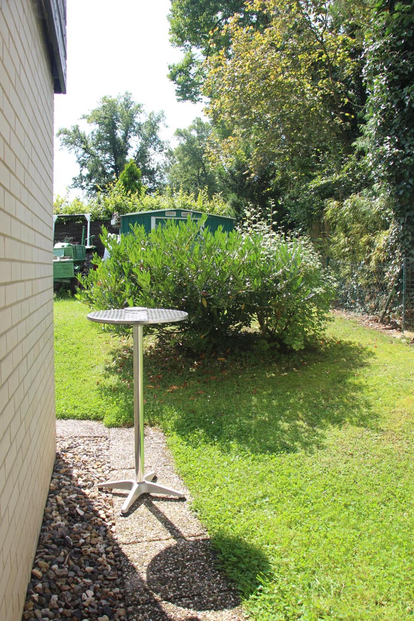 Ruhig Gelegene Wohnung Mitten Im Herzens Von Wolfhagen Exterior foto